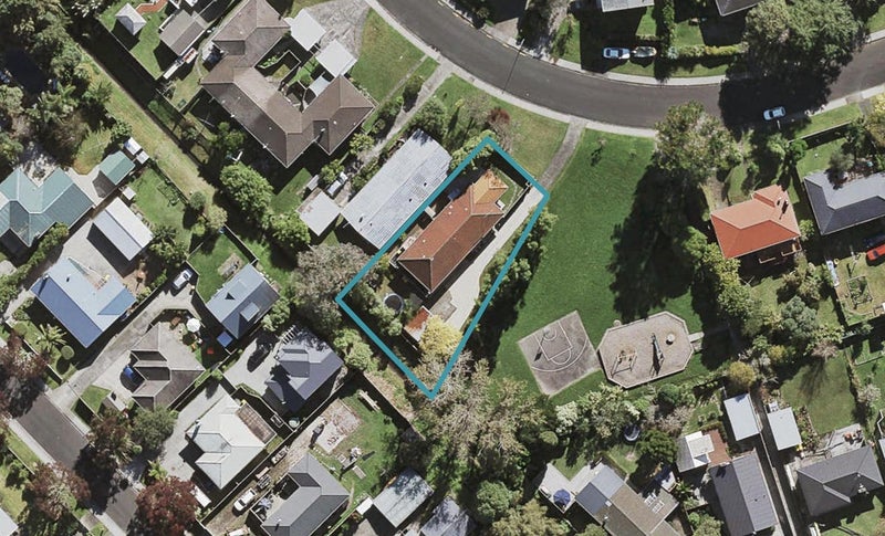 1/40 Stanaway Street, Hillcrest, Auckland - Carousel 1