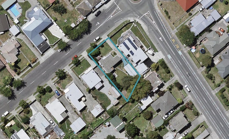 1017 Willowpark Road North, Mayfair, Hastings - Carousel 1