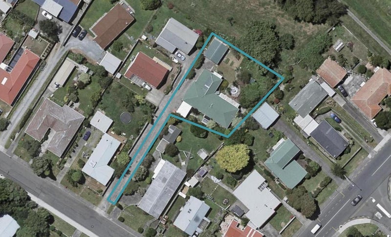47 Manawa Avenue, Raumati Beach, Paraparaumu - Carousel 1