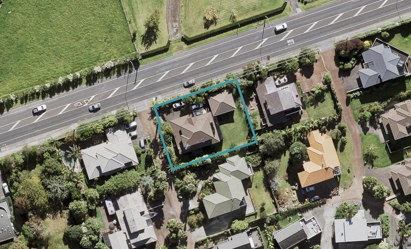 125 Hobsonville Road, West Harbour, Auckland - Carousel 1
