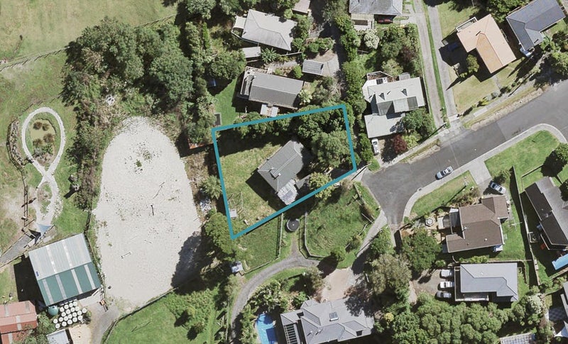 39 Wallace Road, Ranui, Auckland - Carousel 1