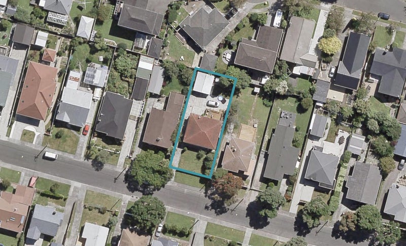 37 Lincoln Avenue, Epuni, Lower Hutt - Carousel 1