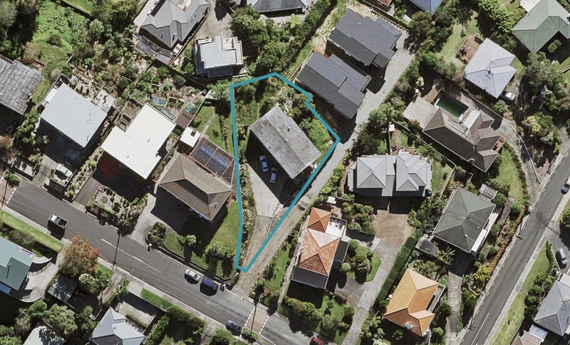 74 Carlton Street, Hillsborough, Auckland - Carousel 1