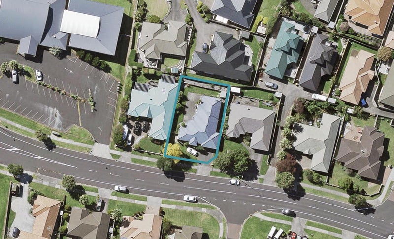 10 Dannemora Drive, Dannemora, Auckland - Carousel 1