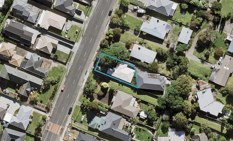 61 Olsen Avenue, Hillsborough, Auckland - Carousel 1