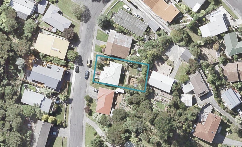 41 Kowhai Street, Wainuiomata, Lower Hutt - Carousel 1