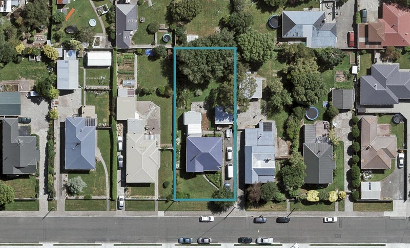 42 Elgin Street, Grasmere, Invercargill - Carousel 1