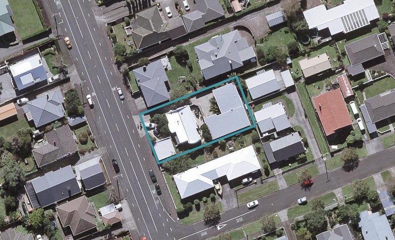 1/247 Carrington Street, Vogeltown, New Plymouth - Carousel 1