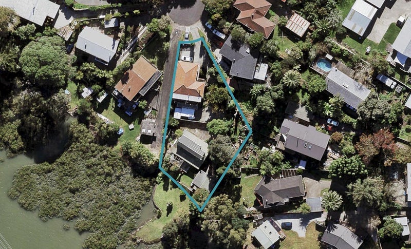 20 Kenley Place, Avondale, Auckland - Carousel 1