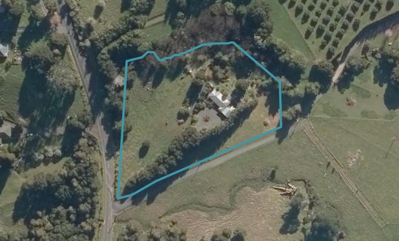 264 Apotu Road, Kamo - Carousel 1