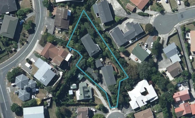 1/13 Tregony Place, Camborne, Porirua - Carousel 1