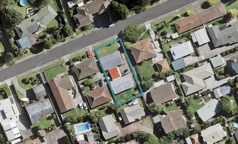 2/18 Manse Road, Pahurehure, Papakura - Carousel 1