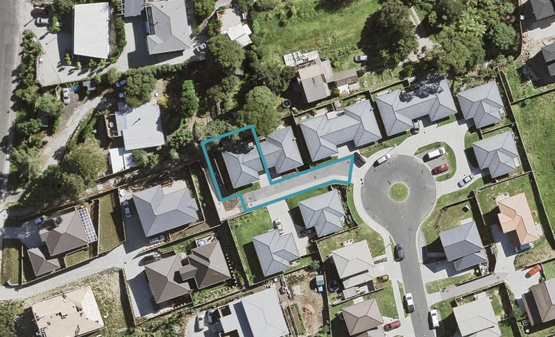 46 Denver Avenue, Sunnyvale, Auckland - Carousel 1