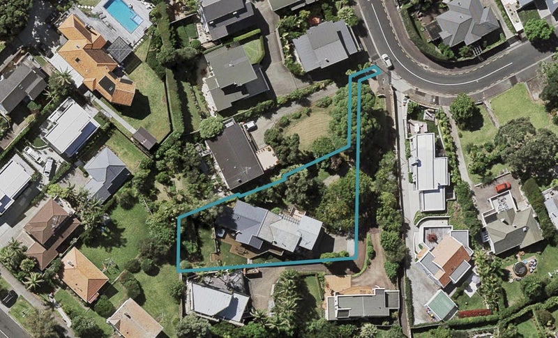 31 Tautari Street, Orakei, Auckland - Carousel 1