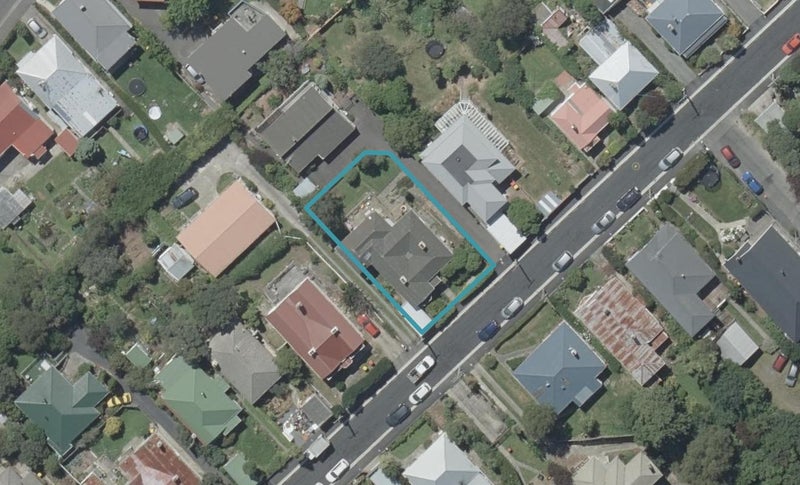 15 Warden Street, Opoho, Dunedin - Carousel 1