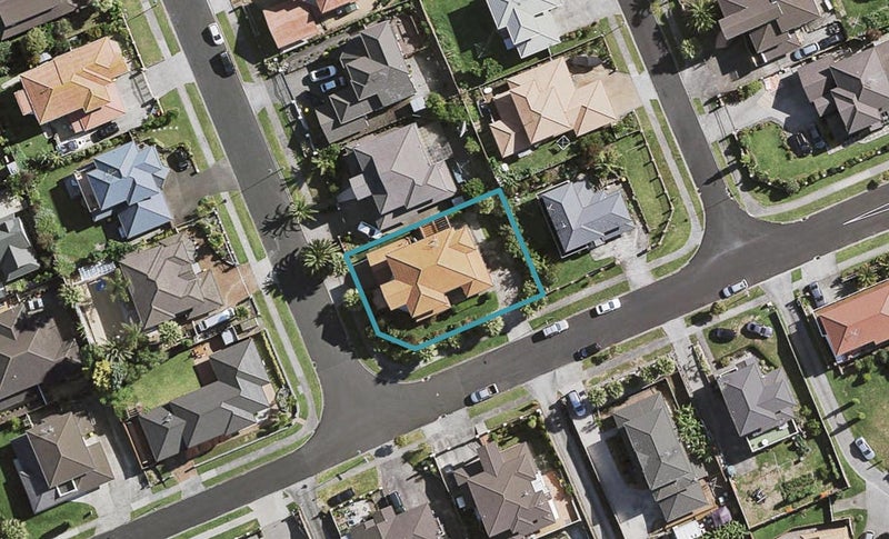 13 Vireya Court, Goodwood Heights, Auckland - Carousel 1