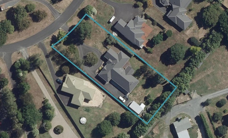 36 Willow Brook Lane, Te Kowhai, Hamilton - Carousel 1