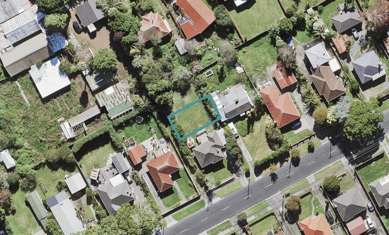 145C Seabrook Avenue, New Lynn, Auckland - Carousel 1
