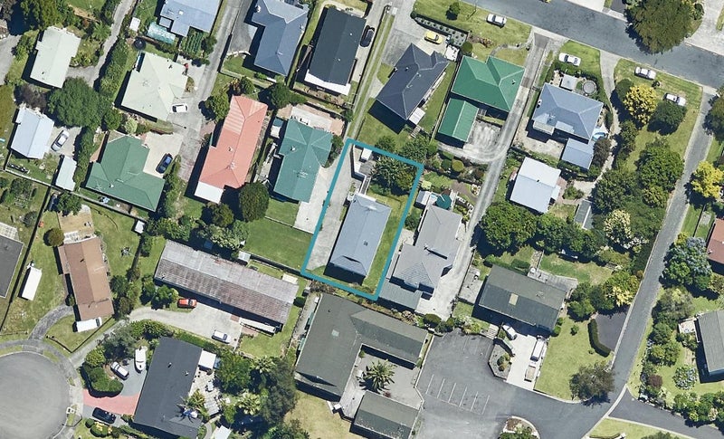 29B Bell Street, Judea, Tauranga - Carousel 1