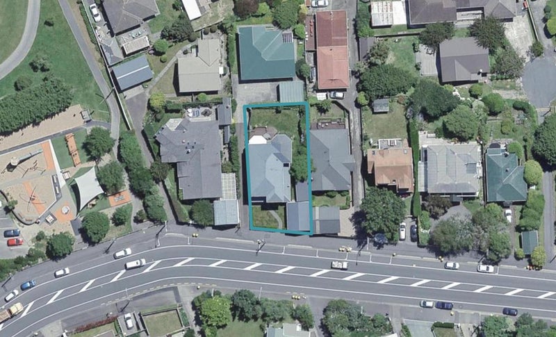 378 Karori Road, Karori, Wellington - Carousel 1