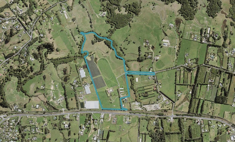 372 Matua Road, Kumeū - Carousel 1