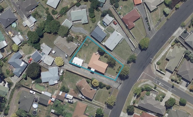 78 Mount View Road, Melville, Hamilton - Carousel 1