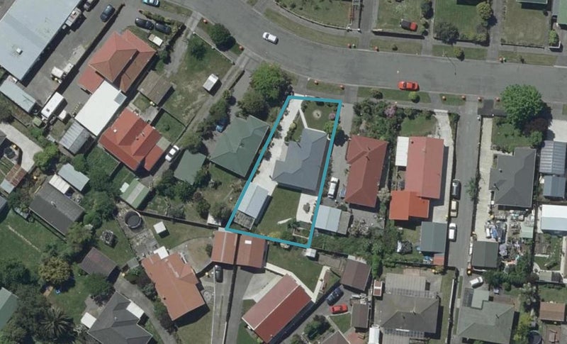 15 Walcot Street, Bromley, Christchurch - Carousel 1