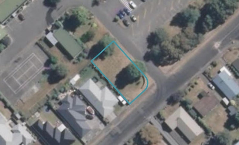 25 Russell Avenue, Allenton, Ashburton - Carousel 1