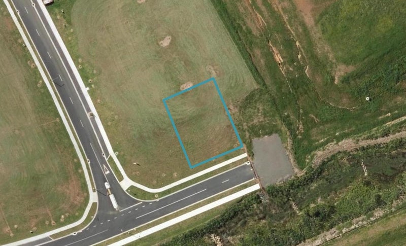 11 Lake Drive, Tikipunga, Whangarei - Carousel 1