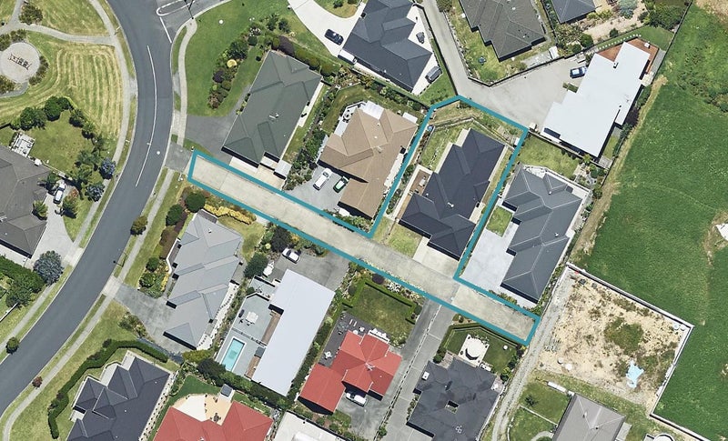 29 Merriman Place, Pyes Pa, Tauranga - Carousel 1