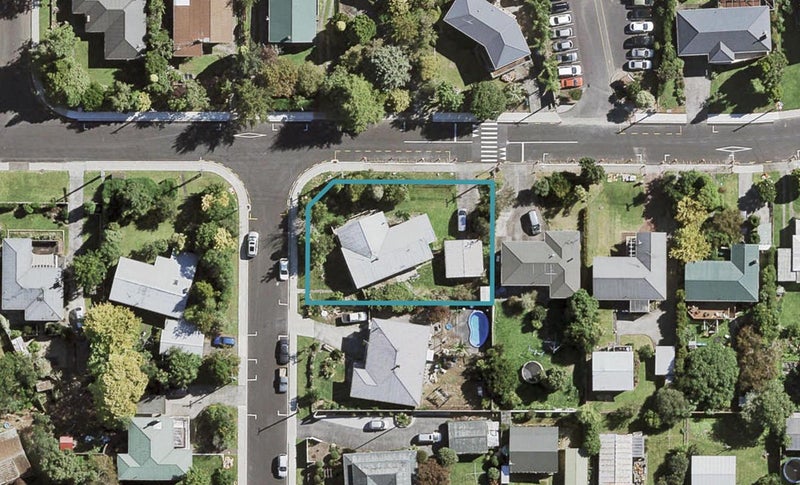 2 Rembrandt Place, Opaheke, Papakura - Carousel 1