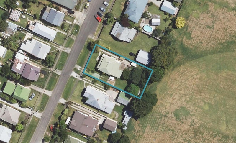 8 Desmond Road, Te Hapara, Gisborne - Carousel 1