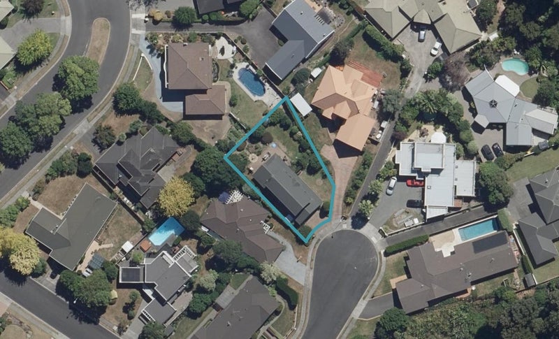 9 Longwood Place, Harrowfield, Hamilton - Carousel 1