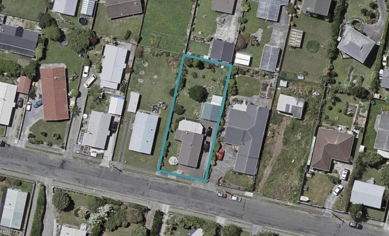 70 Atkinson Avenue, Otaki Beach, Otaki - Carousel 1