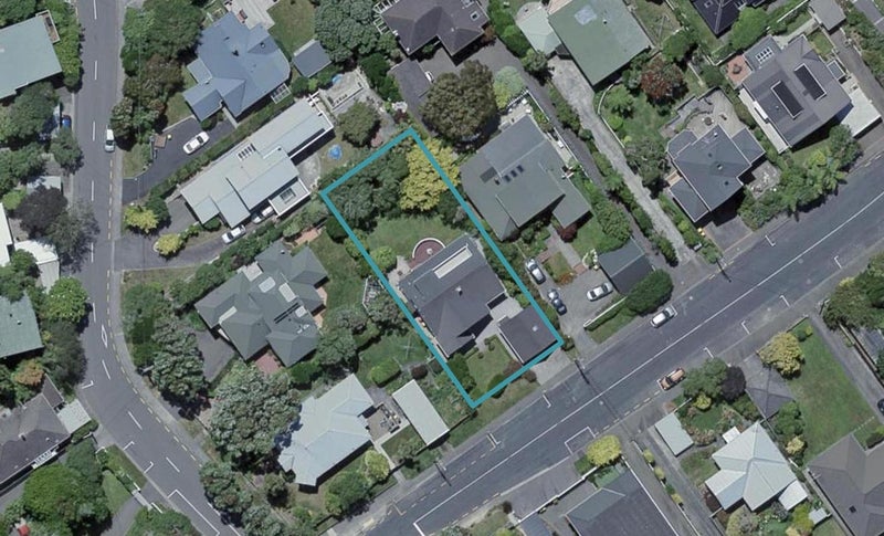 44 Everest Street, Khandallah, Wellington - Carousel 1
