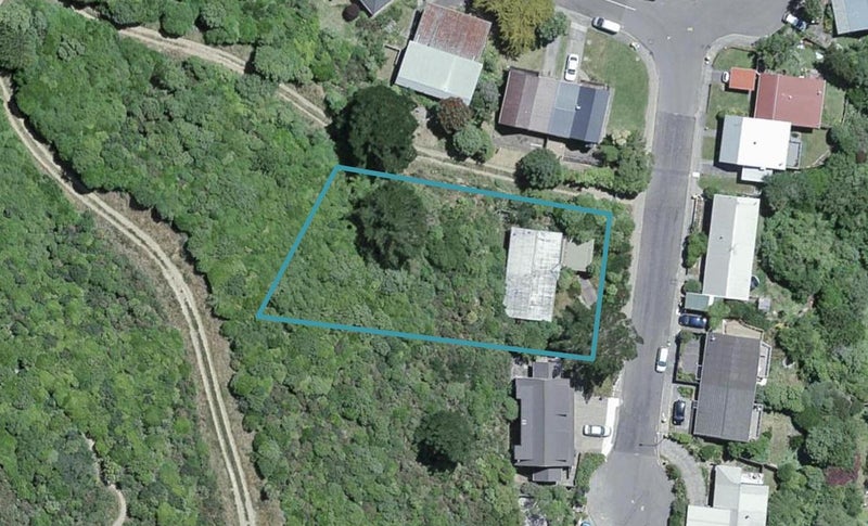 108 Allington Road, Karori, Wellington - Carousel 1