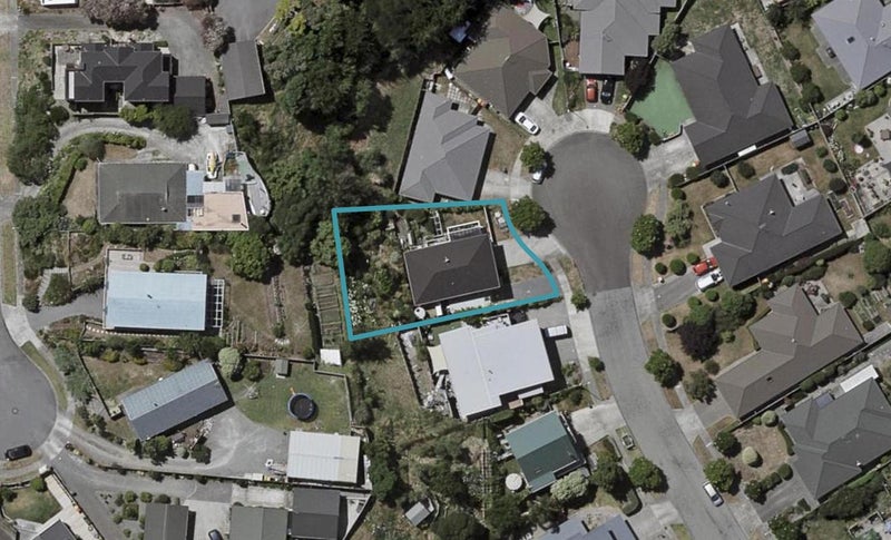 12 Jeannie Way, Waikanae Beach, Waikanae - Carousel 1