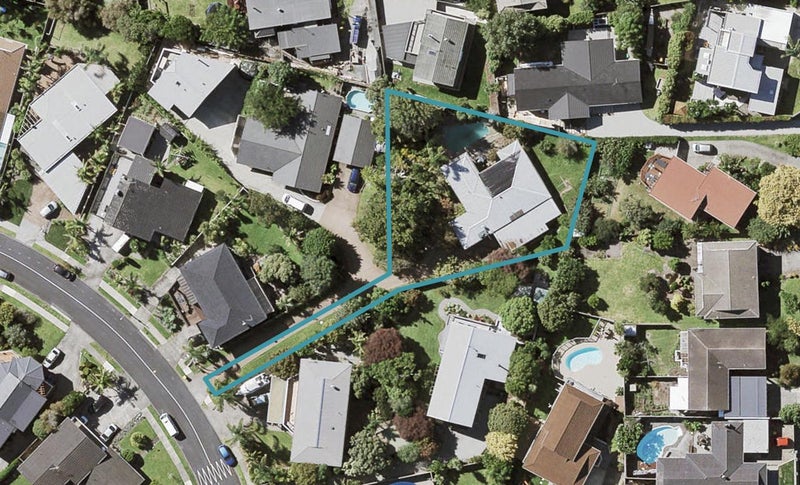 17 Treeway, Sunnyhills, Auckland - Carousel 1
