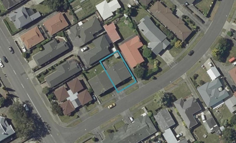 3 Edwards Place, Terrace End, Palmerston North - Carousel 1
