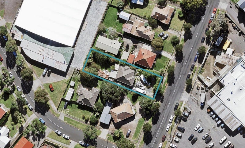 44 Delta Avenue, New Lynn, Auckland - Carousel 1