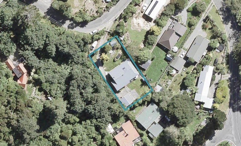 3 Avro Road, Blue Mountains, Upper Hutt - Carousel 1