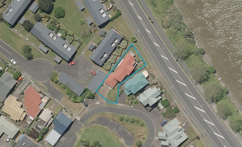 6 Saint Georges Gate, Whanganui, Whanganui - Carousel 1