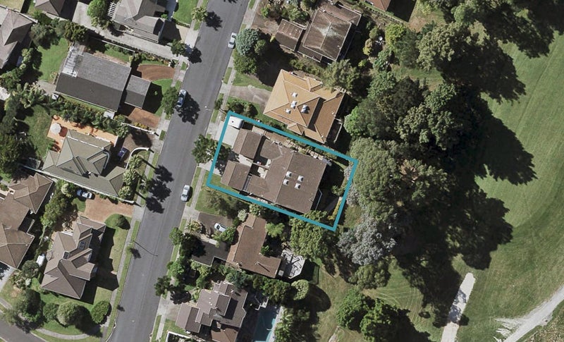 1/44 Panapa Drive, St Johns, Auckland - Carousel 1