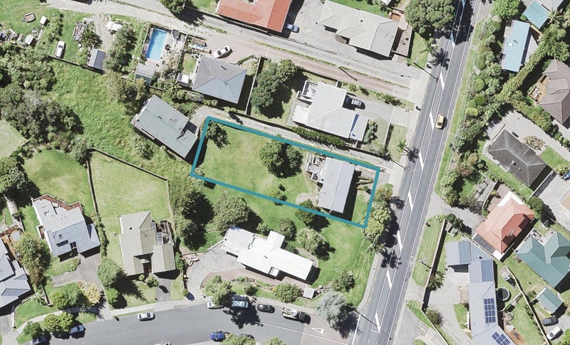 648 Beach Road, Browns Bay, Auckland - Carousel 1