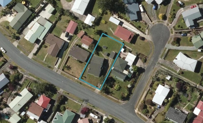 35 West View Crescent, Onerahi, Whangarei - Carousel 1