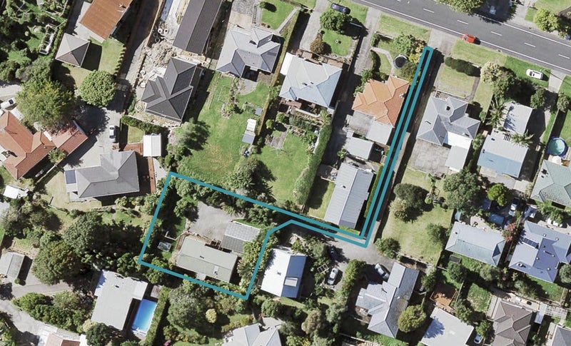 26 Rodney Street, Howick, Auckland - Carousel 1