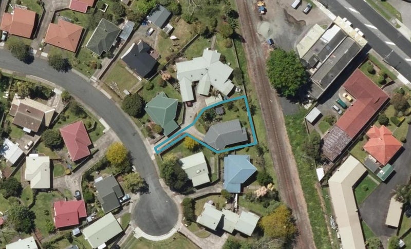 21 Corns Street, Kensington, Whangarei - Carousel 1
