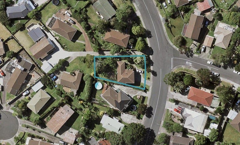28 Meadowood Drive, Unsworth Heights, Auckland - Carousel 1