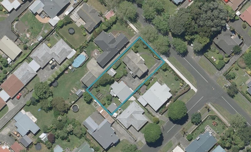 15 Kent Road, Saint Johns Hill, Whanganui - Carousel 1