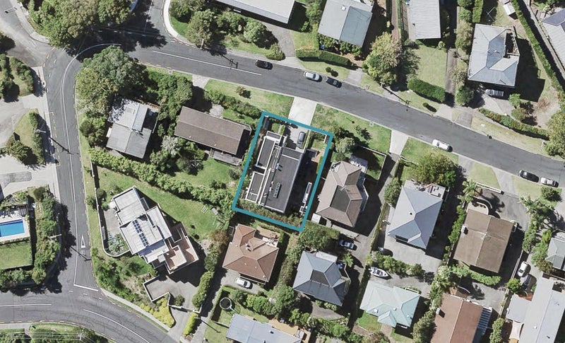 64 Penzance Road, Mairangi Bay, Auckland - Carousel 1